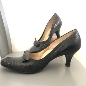 1940 vintage snakeskin heels